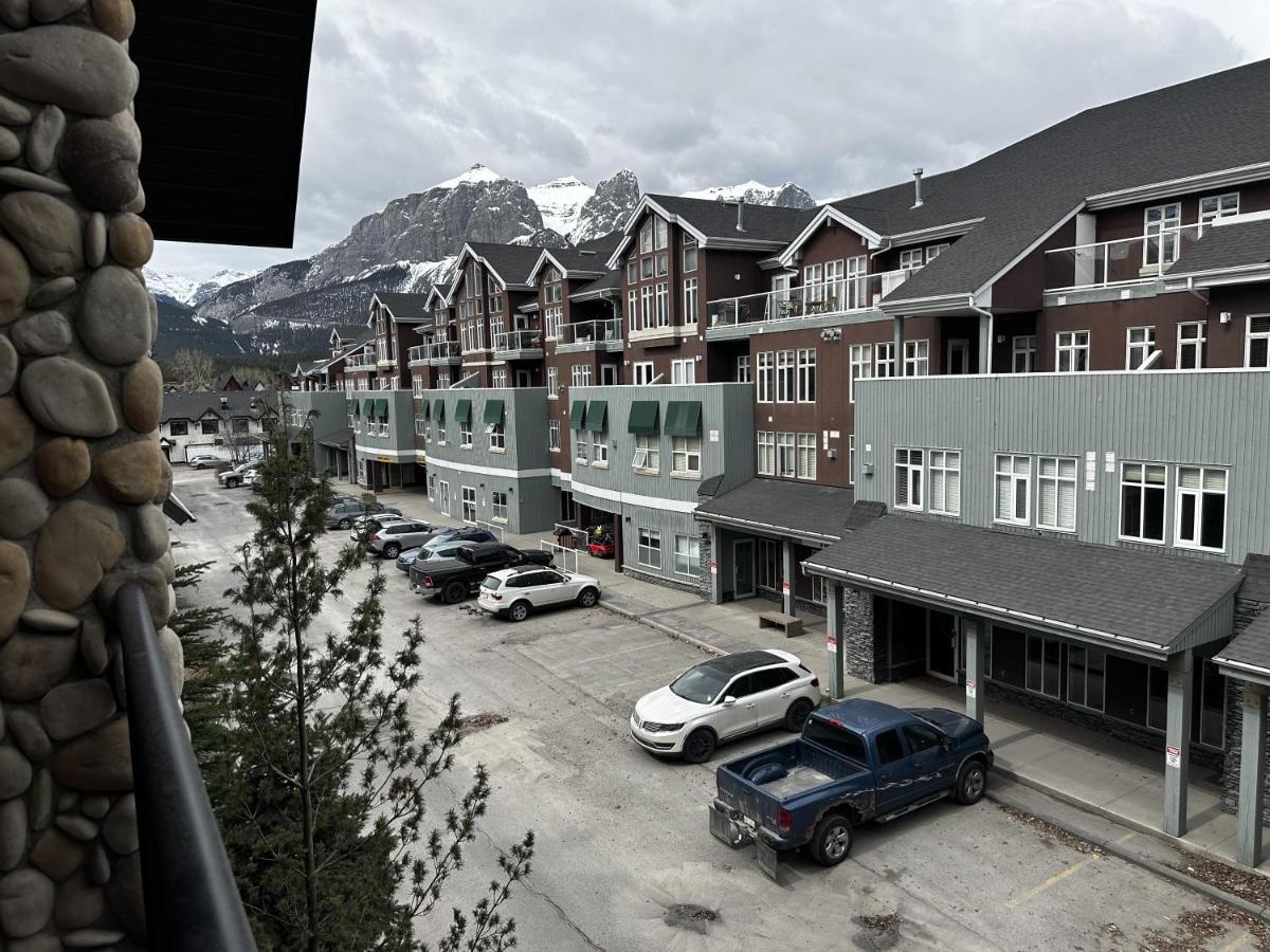 Luxury Two Queen Beds Condo - Grande Rockies Resort Indoor Parking Pool Hot Tub Gym Канмор Екстериор снимка