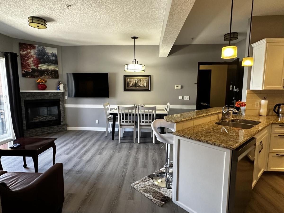 Luxury Two Queen Beds Condo - Grande Rockies Resort Indoor Parking Pool Hot Tub Gym Канмор Екстериор снимка
